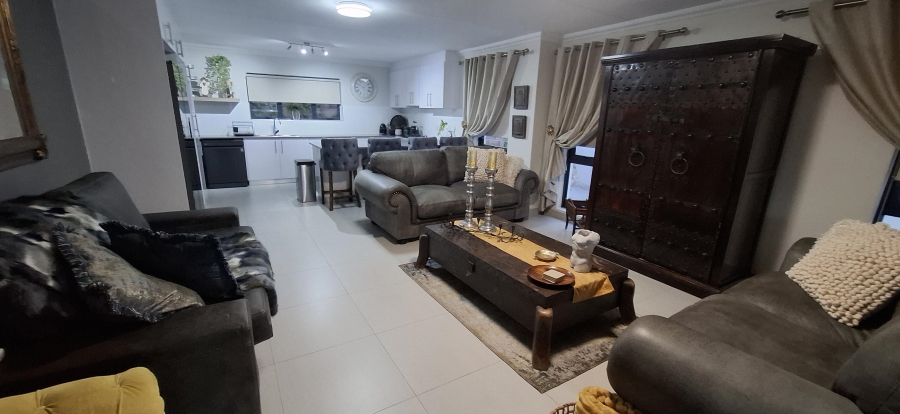 3 Bedroom Property for Sale in Langeberg Ridge Western Cape